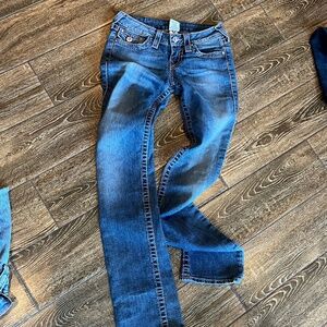 True religion Size 25 pink crystal buttons